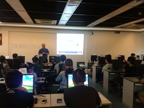 2011級(jí)軟件工程服務(wù)外包專業(yè)班赴中軟國際實(shí)訓(xùn)實(shí)習(xí) 軟件外包服務(wù)的實(shí)踐探索